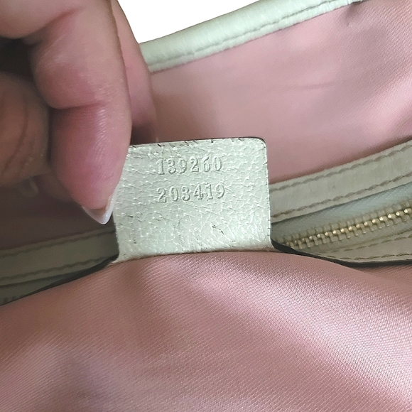 Gucci Canvas Bag - Picture 7 of 8